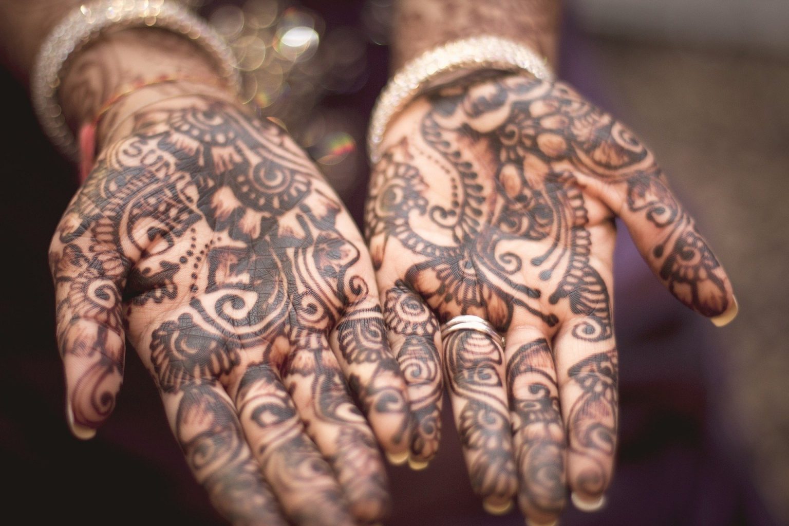 henna-691901_1920-1536x1024-1.jpg